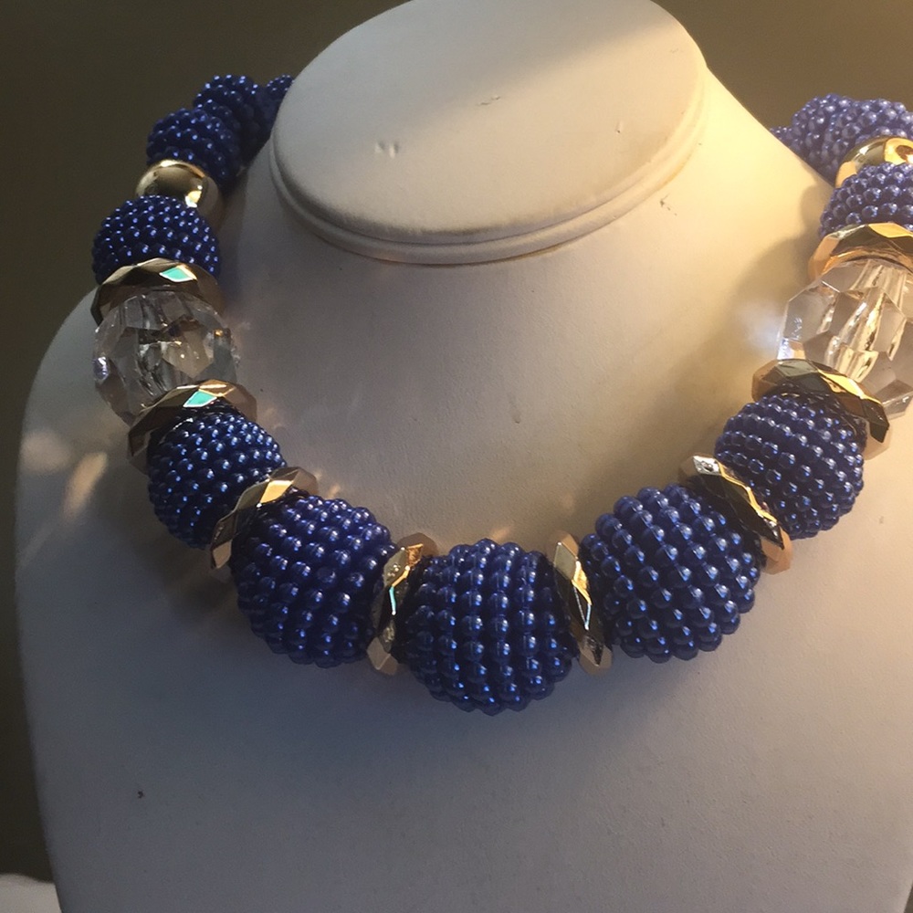 Nice ball necklace